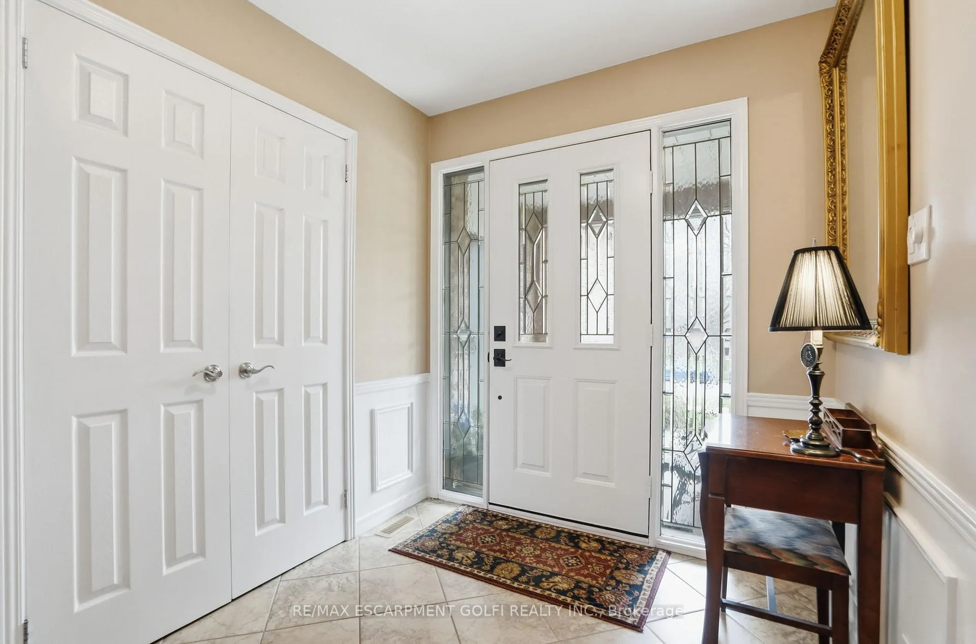 Photo 6 of 212 Digby Road, Oakville, Ford — HOMEH