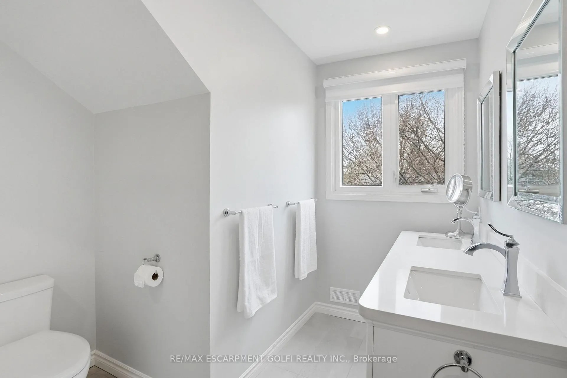 Photo 20 of 212 Digby Road, Oakville, Ford — HOMEH