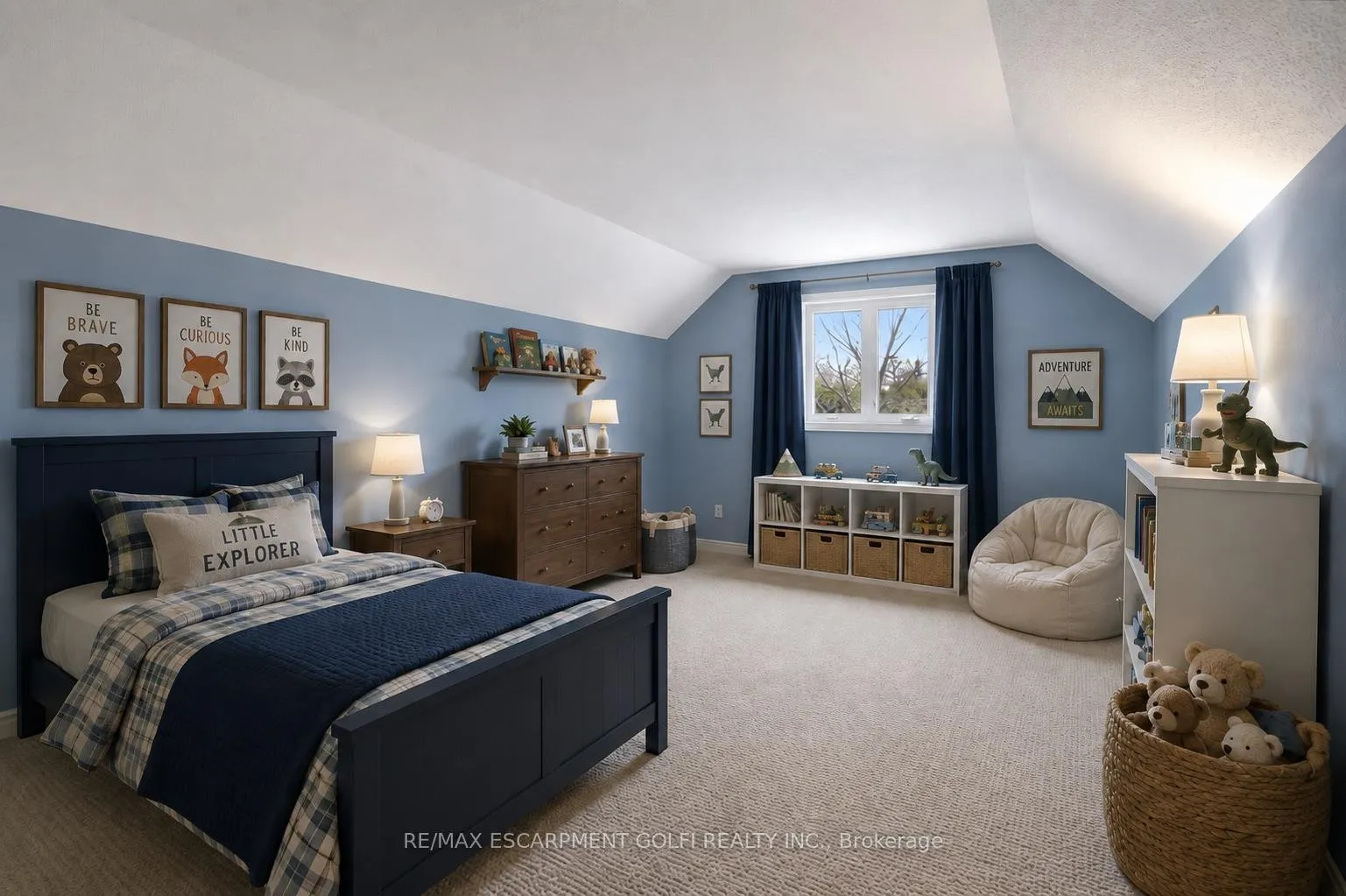 Photo 24 of 212 Digby Road, Oakville, Ford — HOMEH