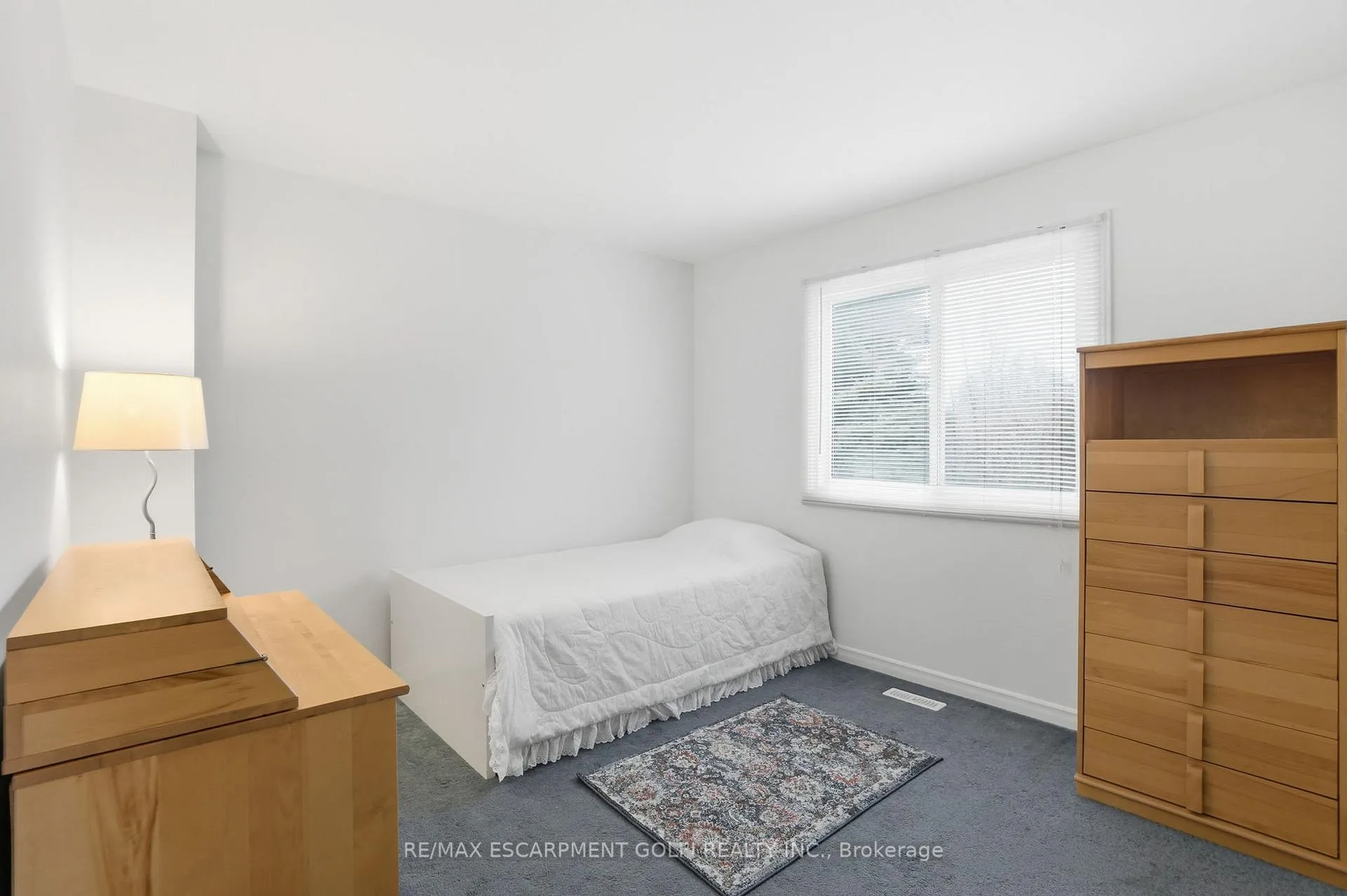Photo 25 of 212 Digby Road, Oakville, Ford — HOMEH
