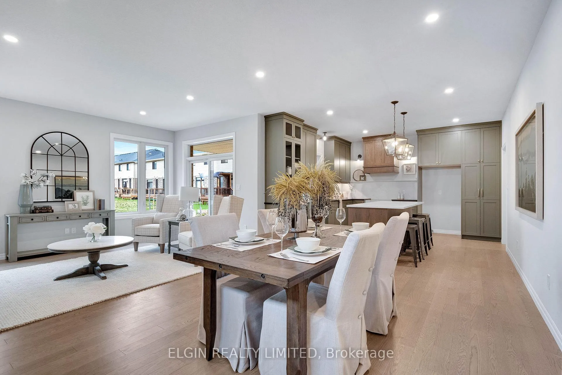 Photo 7 of 6 Keba Crescent, Tillsonburg — HOMEH