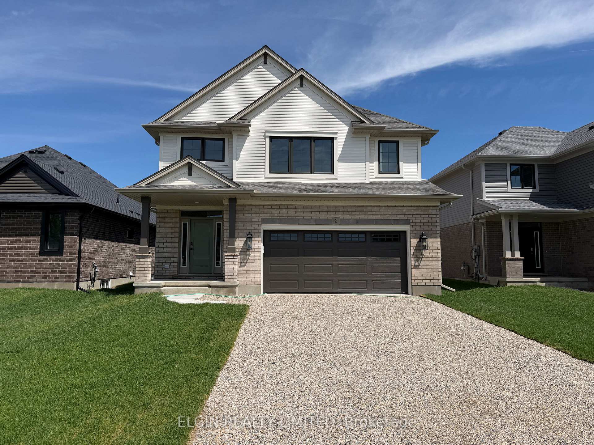 Photo 2 of 6 Keba Crescent, Tillsonburg — HOMEH