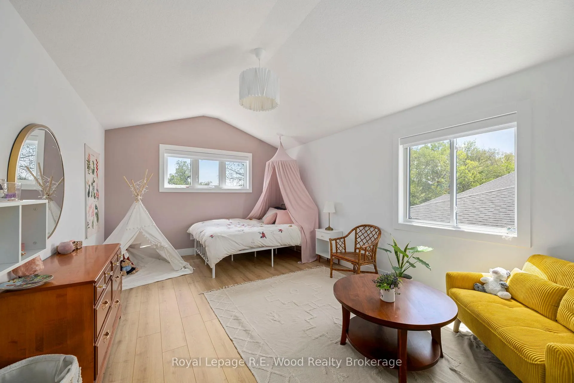 Photo 24 of 73 Royal Dornoch Drive, St. Thomas — HOMEH
