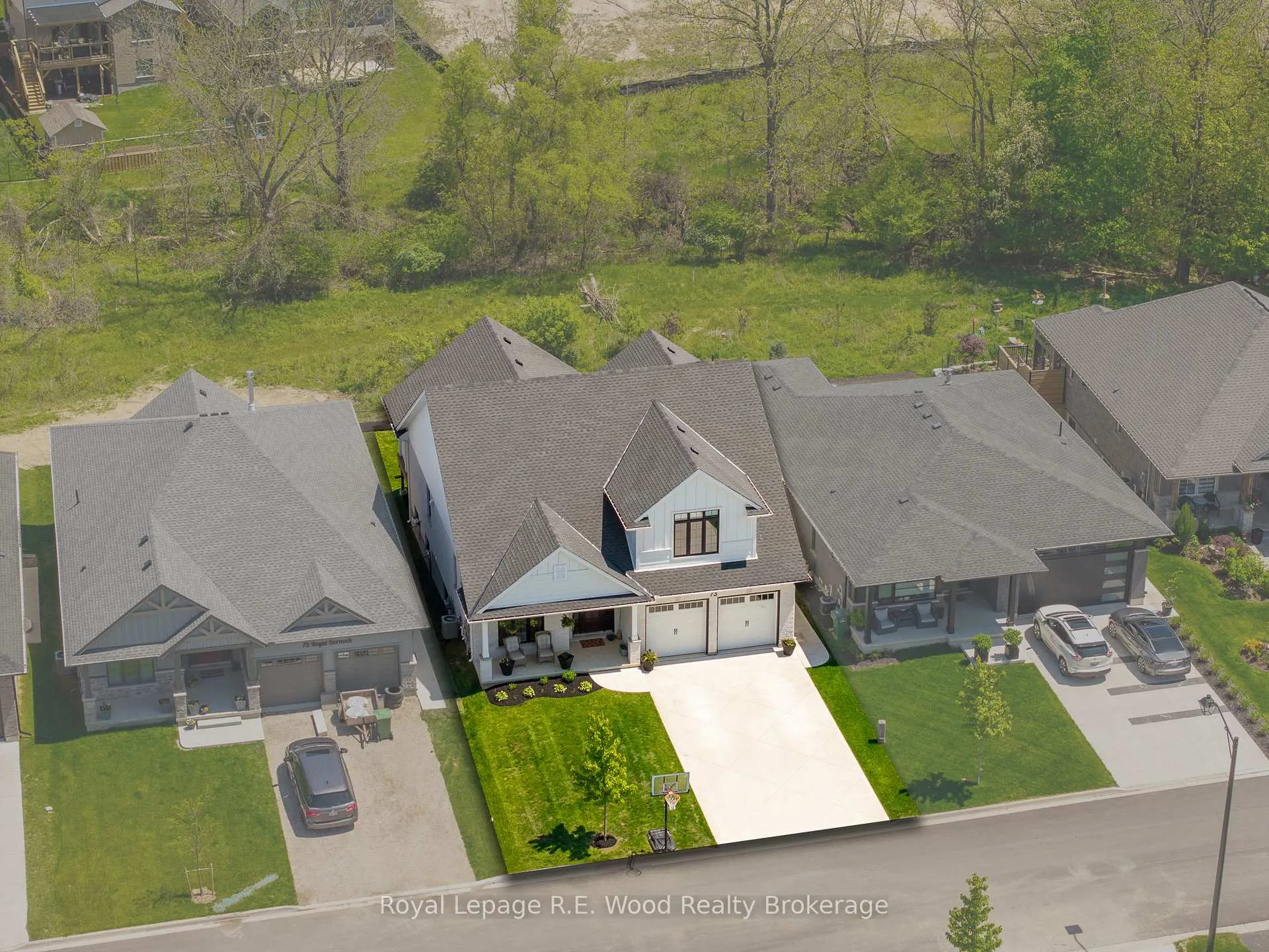 Photo 42 of 73 Royal Dornoch Drive, St. Thomas — HOMEH