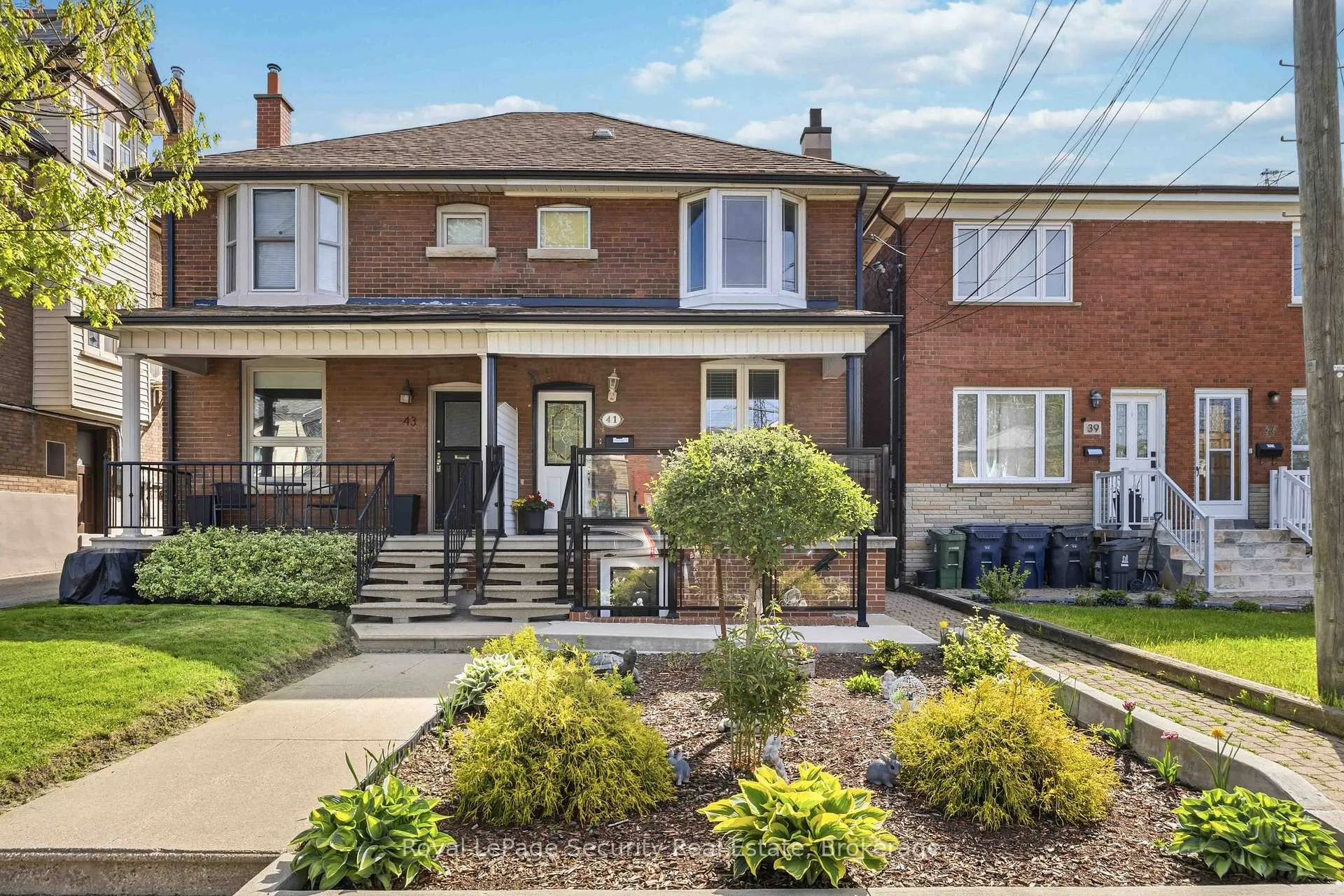 Front of Unit 2nd Floor, 41 Prescott Avenue