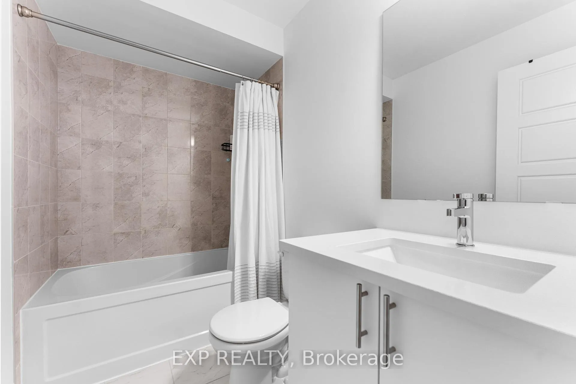Photo 21 of 720 Hydrus Private, Ottawa, Barrhaven - Half Moon Bay — HOMEH