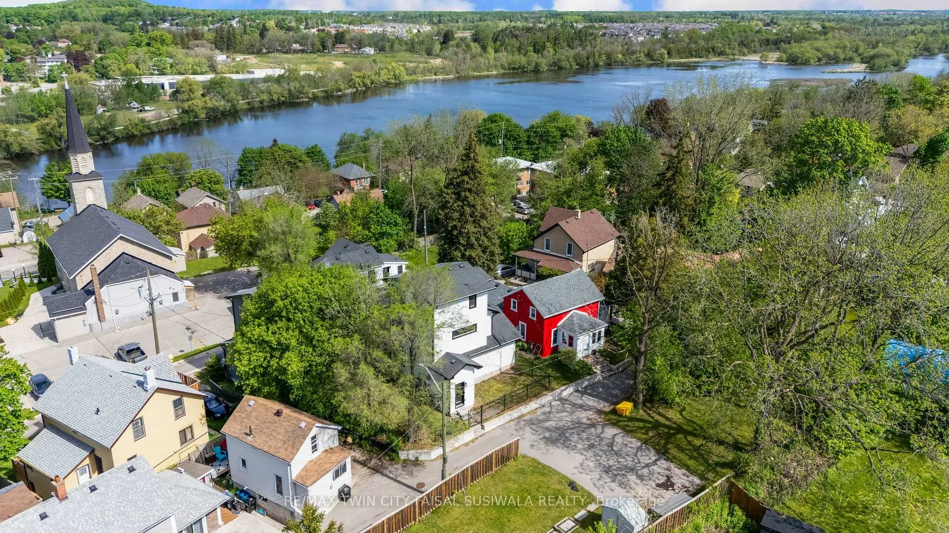 Photo 6 of 11 Eagle Hill, Cambridge, Hespeler Village — HOMEH