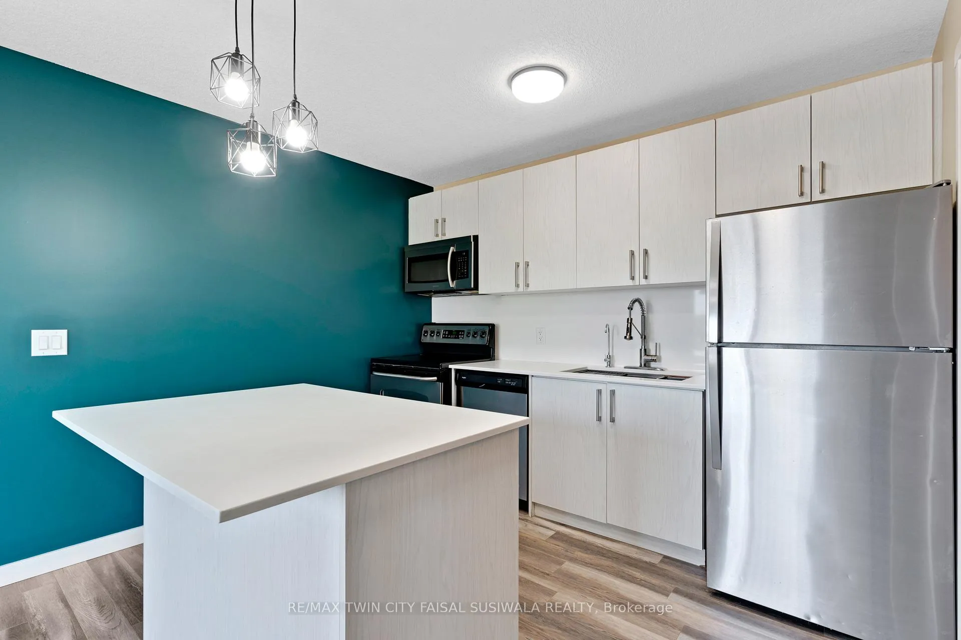 Photo 10 of 11 Eagle Hill, Cambridge, Hespeler Village — HOMEH