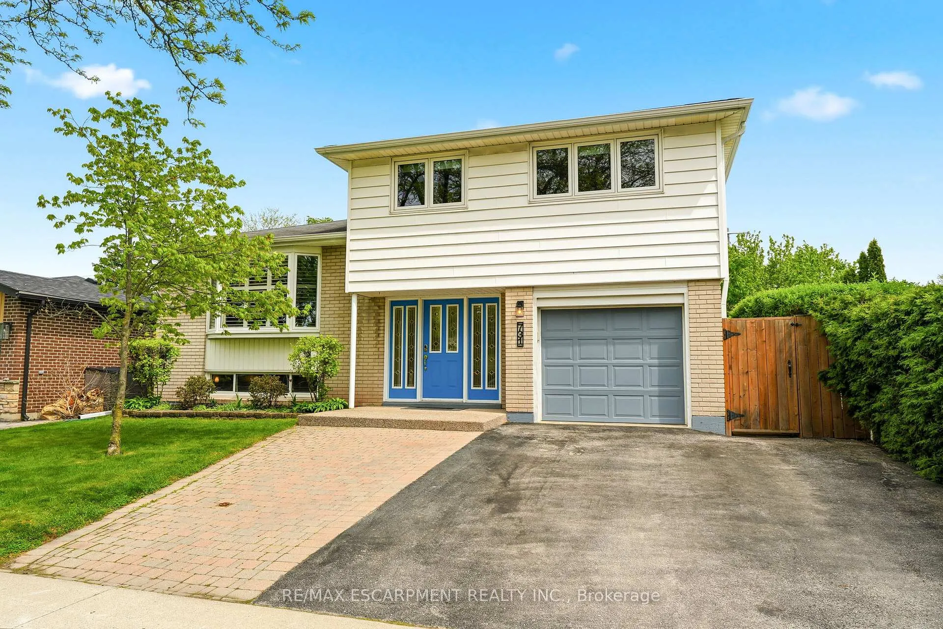 Photo 1 of 731 Mullin Way, Burlington, Appleby — HOMEH