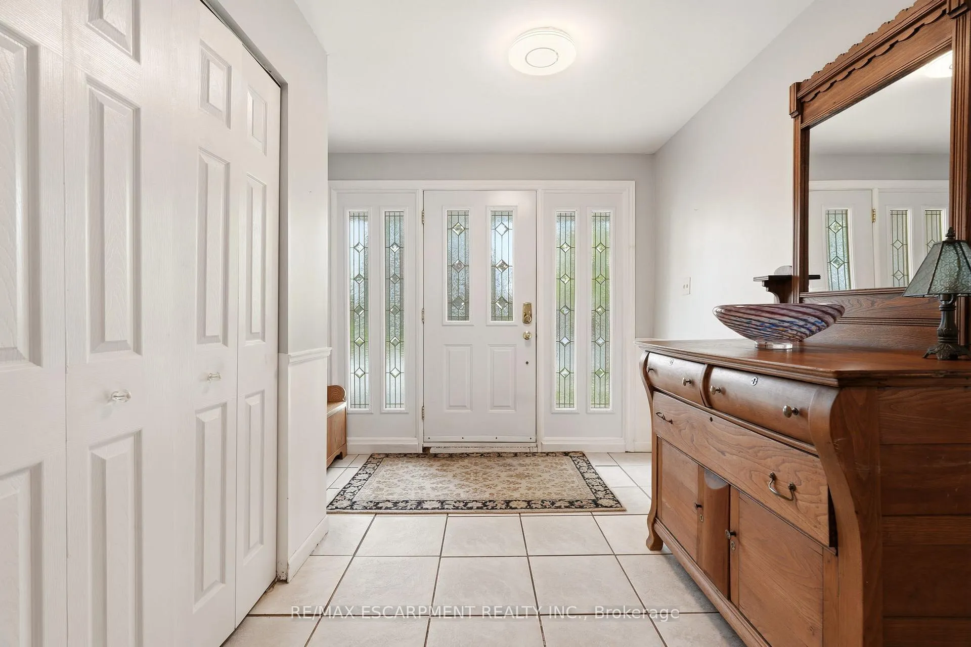 Photo 5 of 731 Mullin Way, Burlington, Appleby — HOMEH