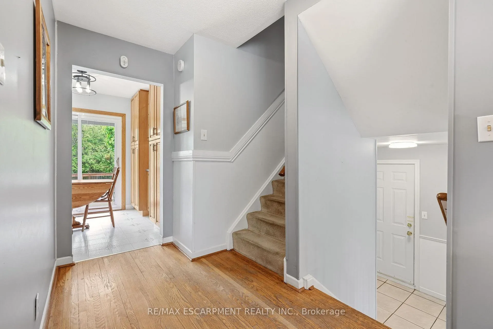 Photo 9 of 731 Mullin Way, Burlington, Appleby — HOMEH