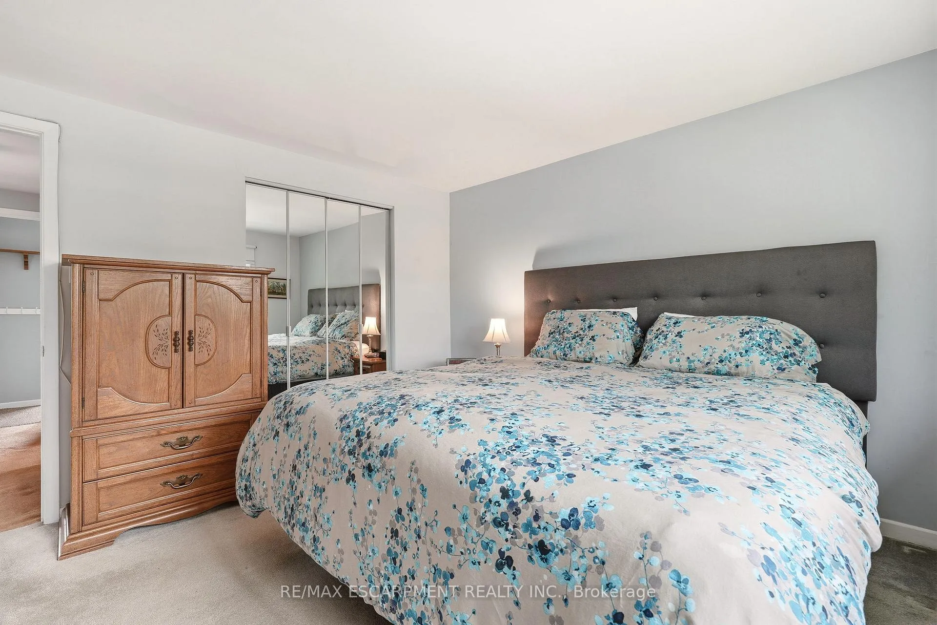 Photo 25 of 731 Mullin Way, Burlington, Appleby — HOMEH