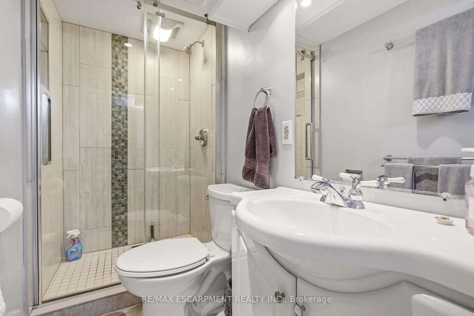 Photo 36 of 731 Mullin Way, Burlington, Appleby — HOMEH