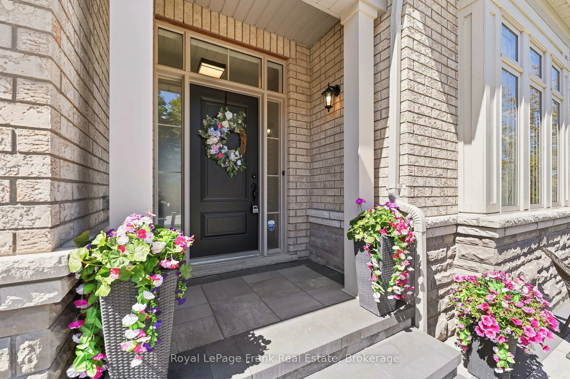 Photo 8 of 52 Coulter Street, Scugog, Port Perry — HOMEH