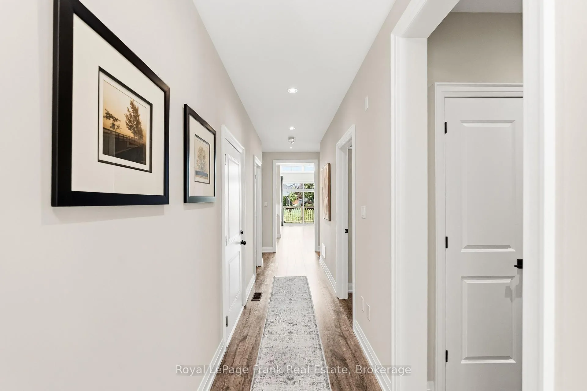 Photo 10 of 52 Coulter Street, Scugog, Port Perry — HOMEH