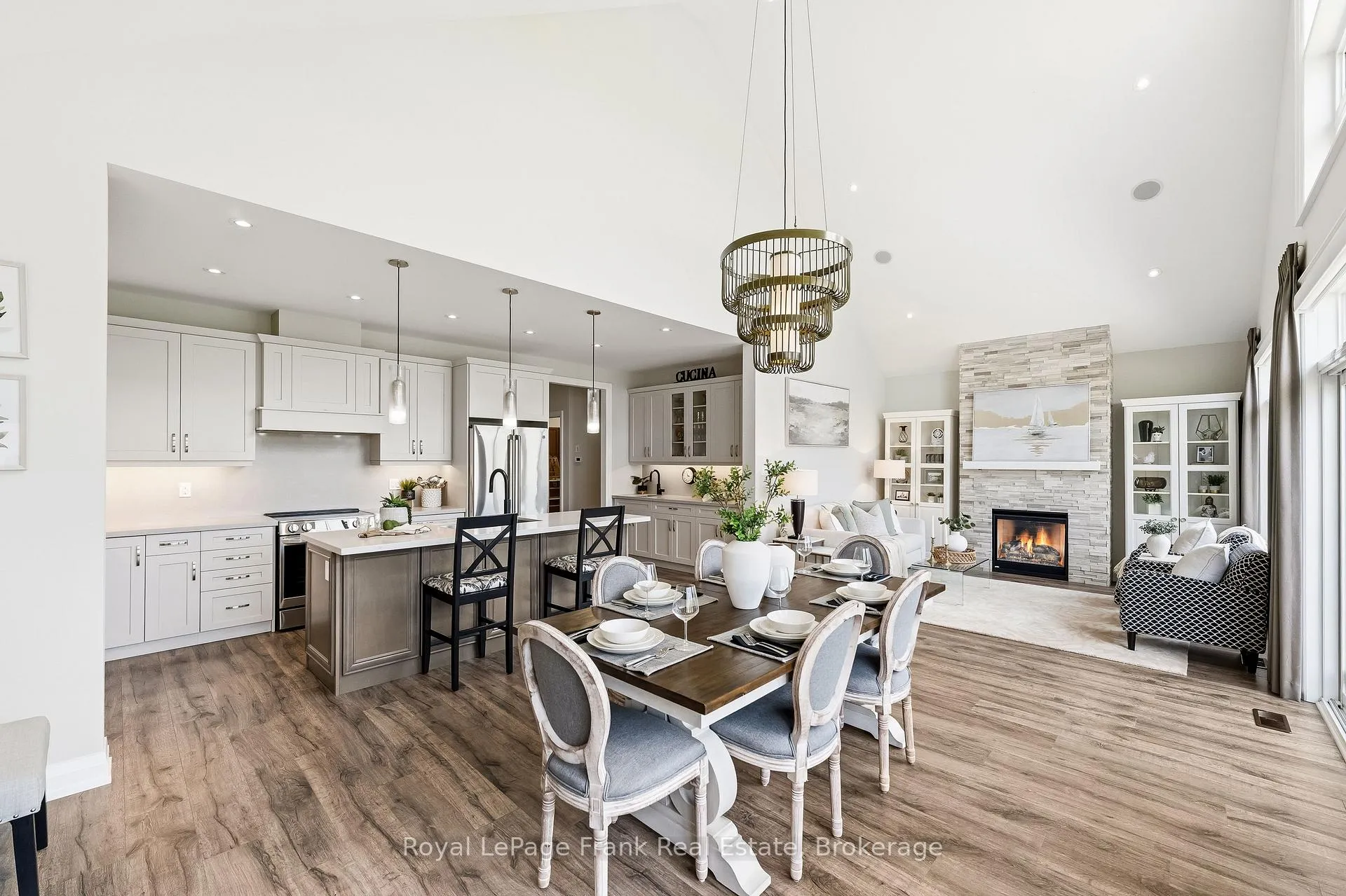 Photo 18 of 52 Coulter Street, Scugog, Port Perry — HOMEH