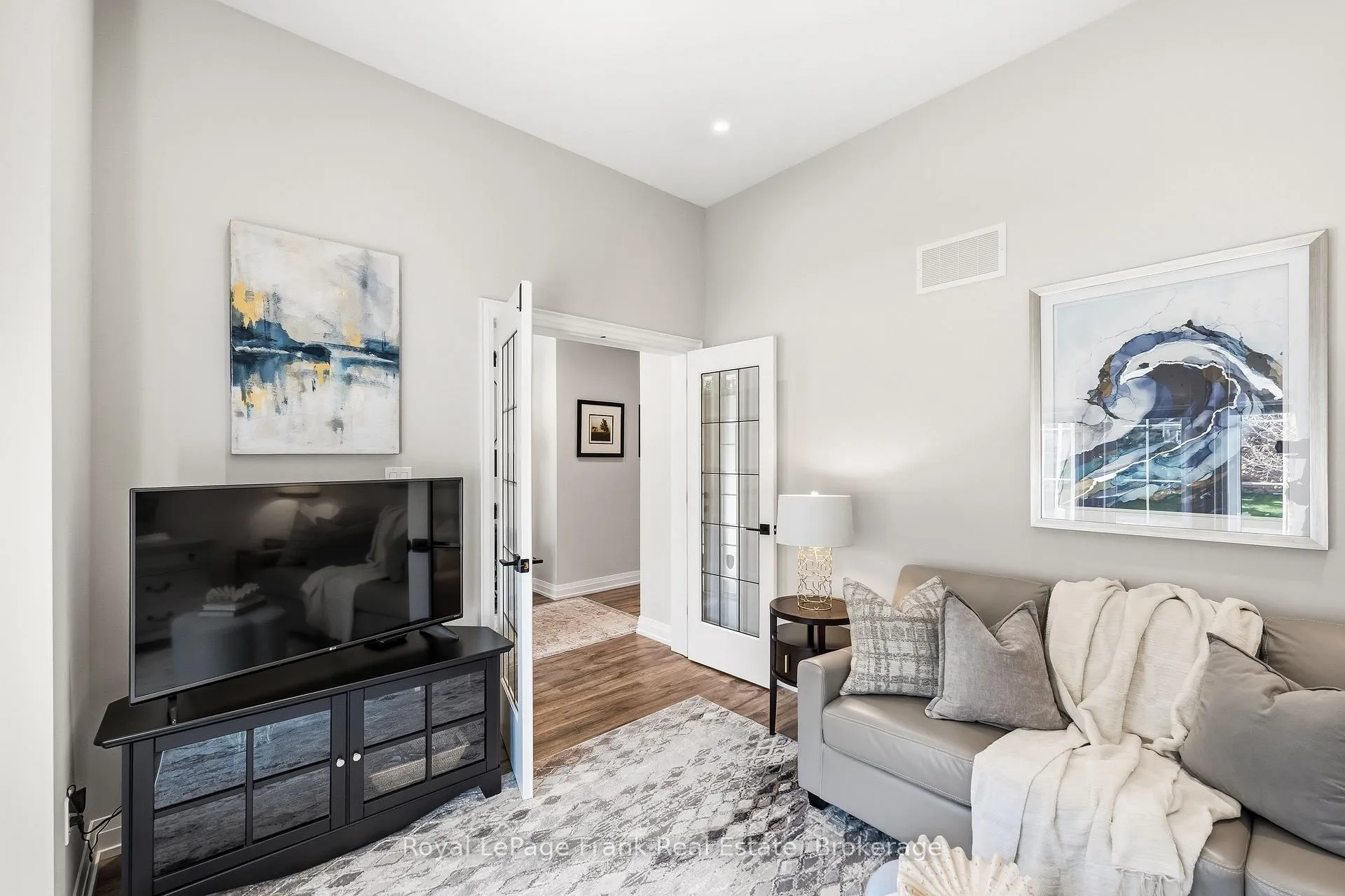 Photo 26 of 52 Coulter Street, Scugog, Port Perry — HOMEH