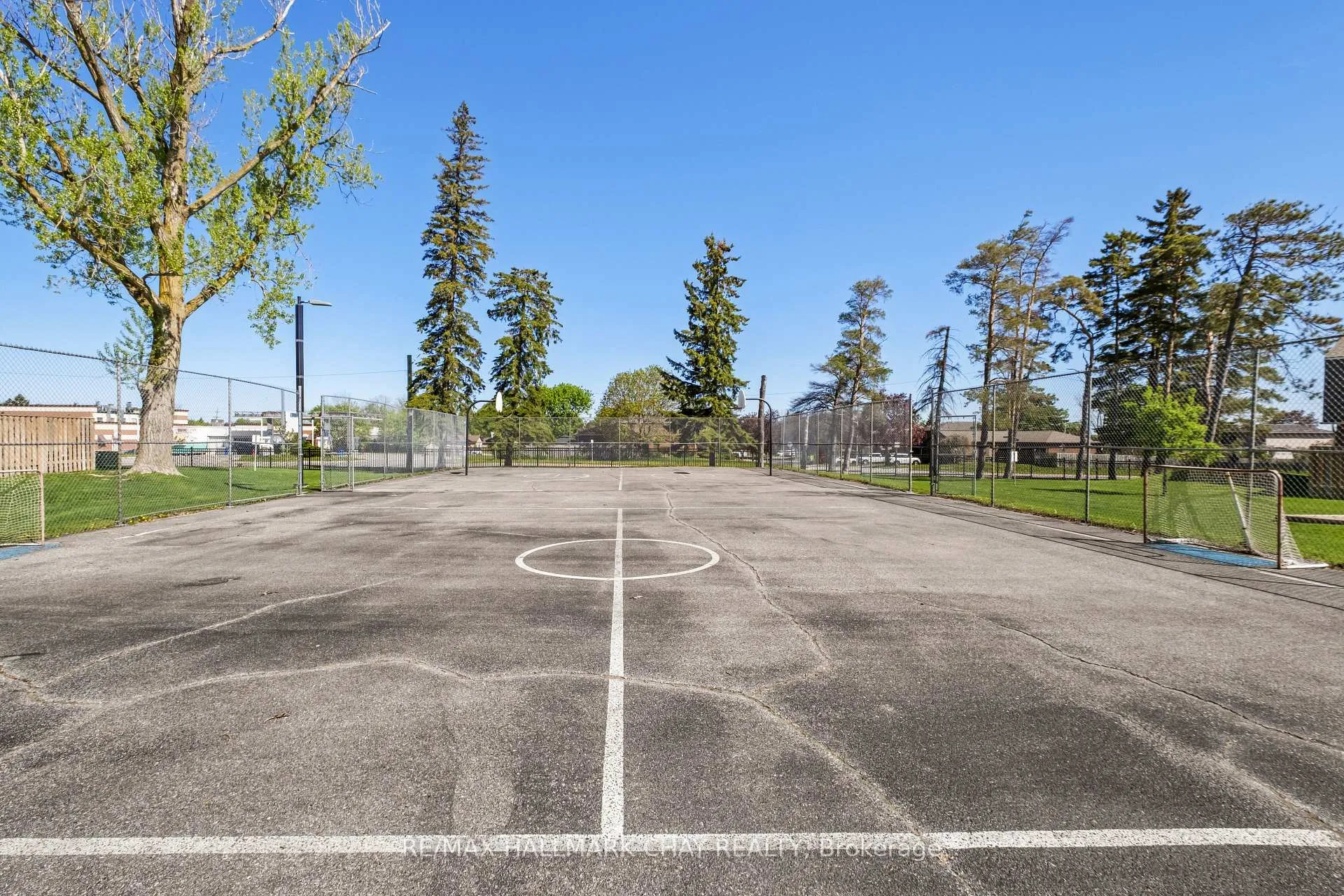 Photo 33 of Unit 25, 177 Bayview Drive, Barrie, Allandale — HOMEH