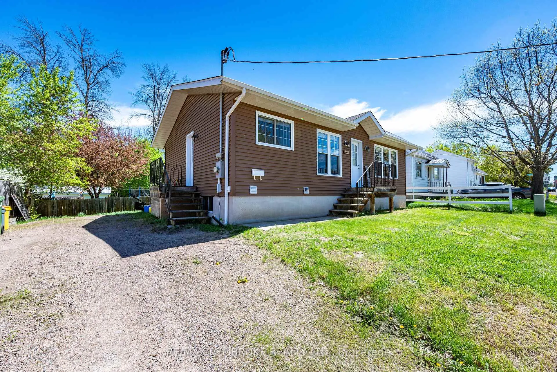 Photo 1 of 257 Fraser Street, Pembroke — HOMEH