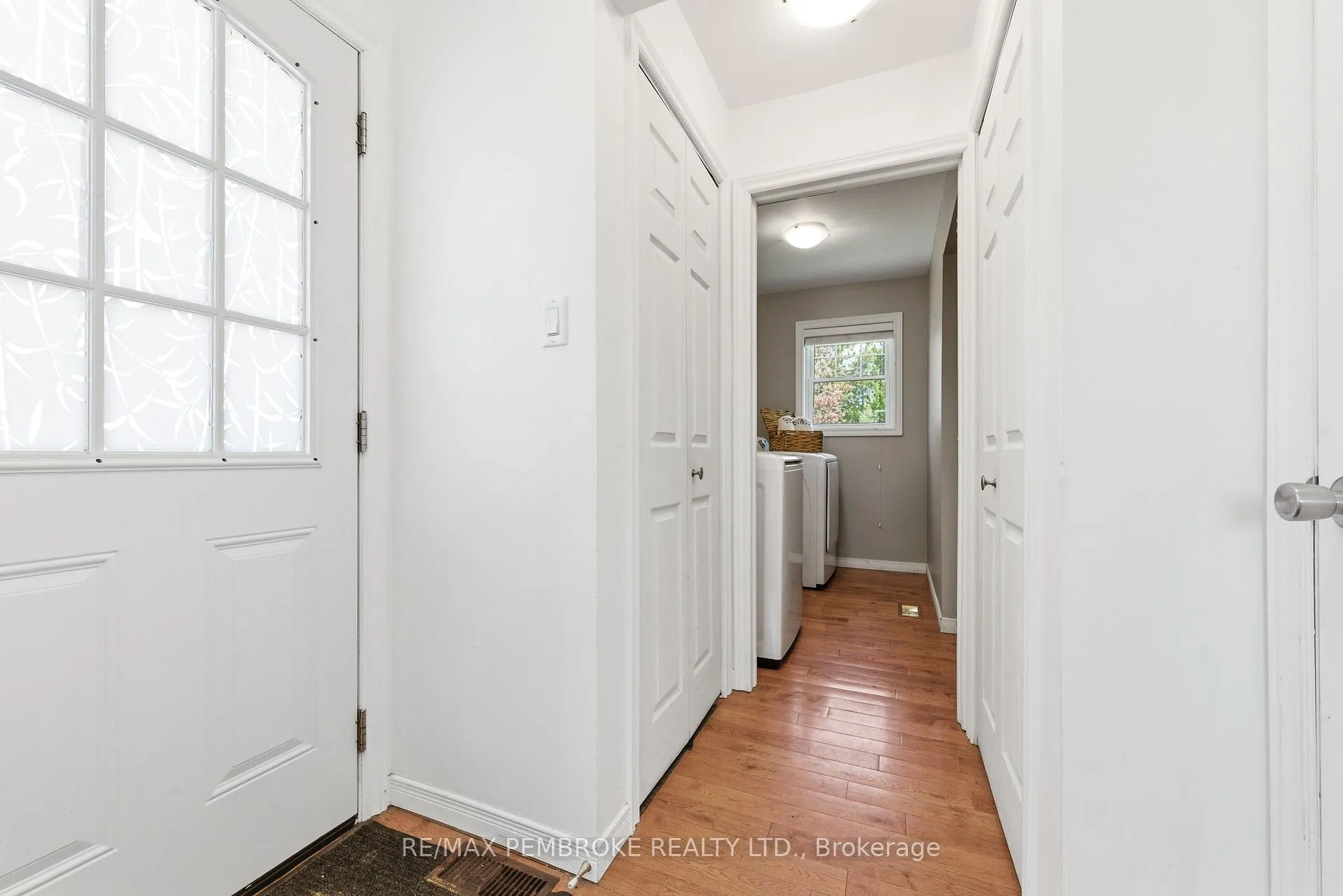 Photo 11 of 257 Fraser Street, Pembroke — HOMEH