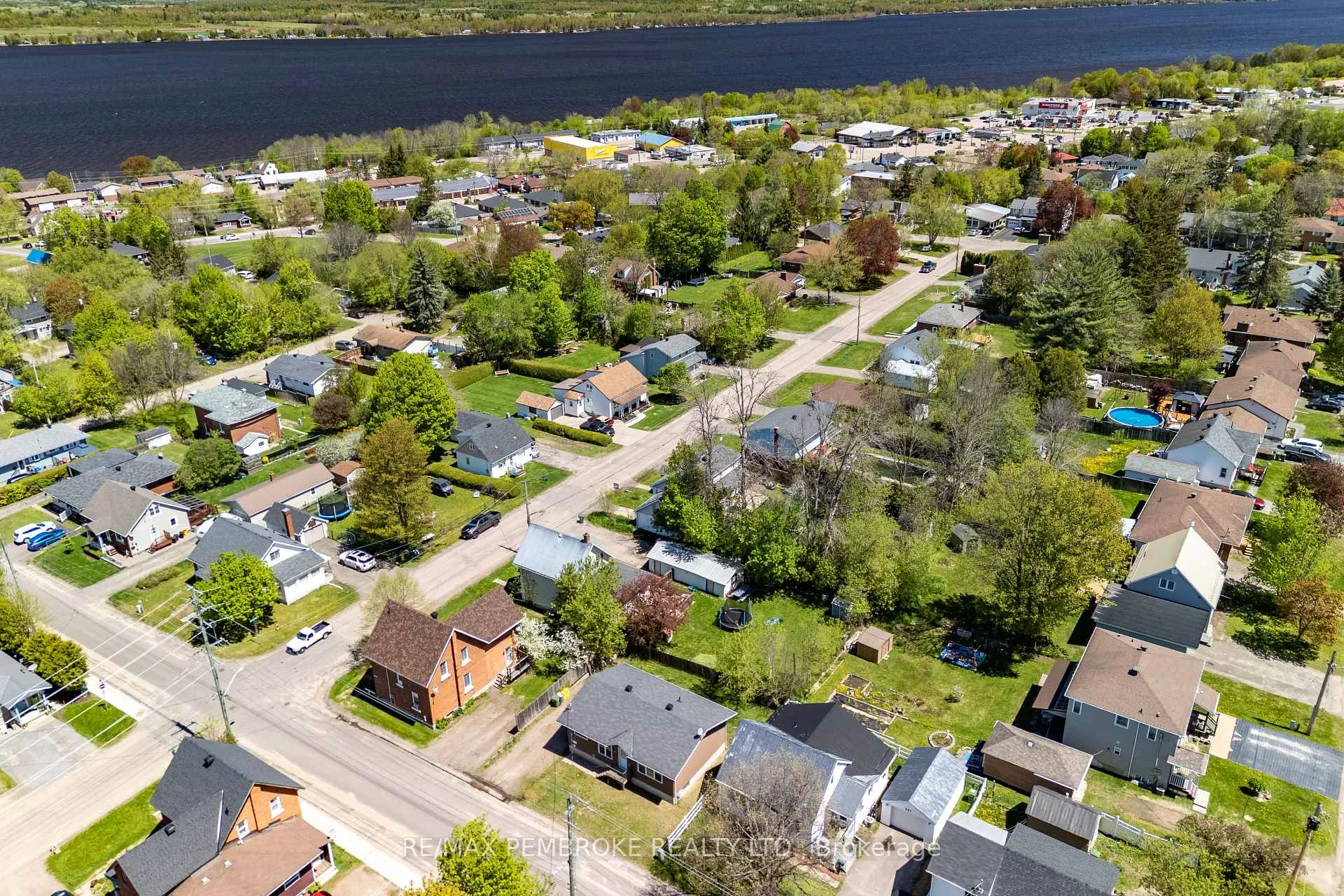 Photo 45 of 257 Fraser Street, Pembroke — HOMEH