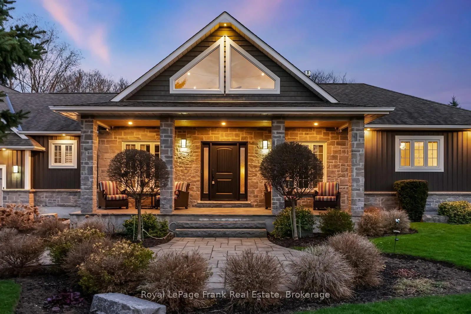 Photo 8 of 325 Maine Street, Oshawa, Kedron — HOMEH