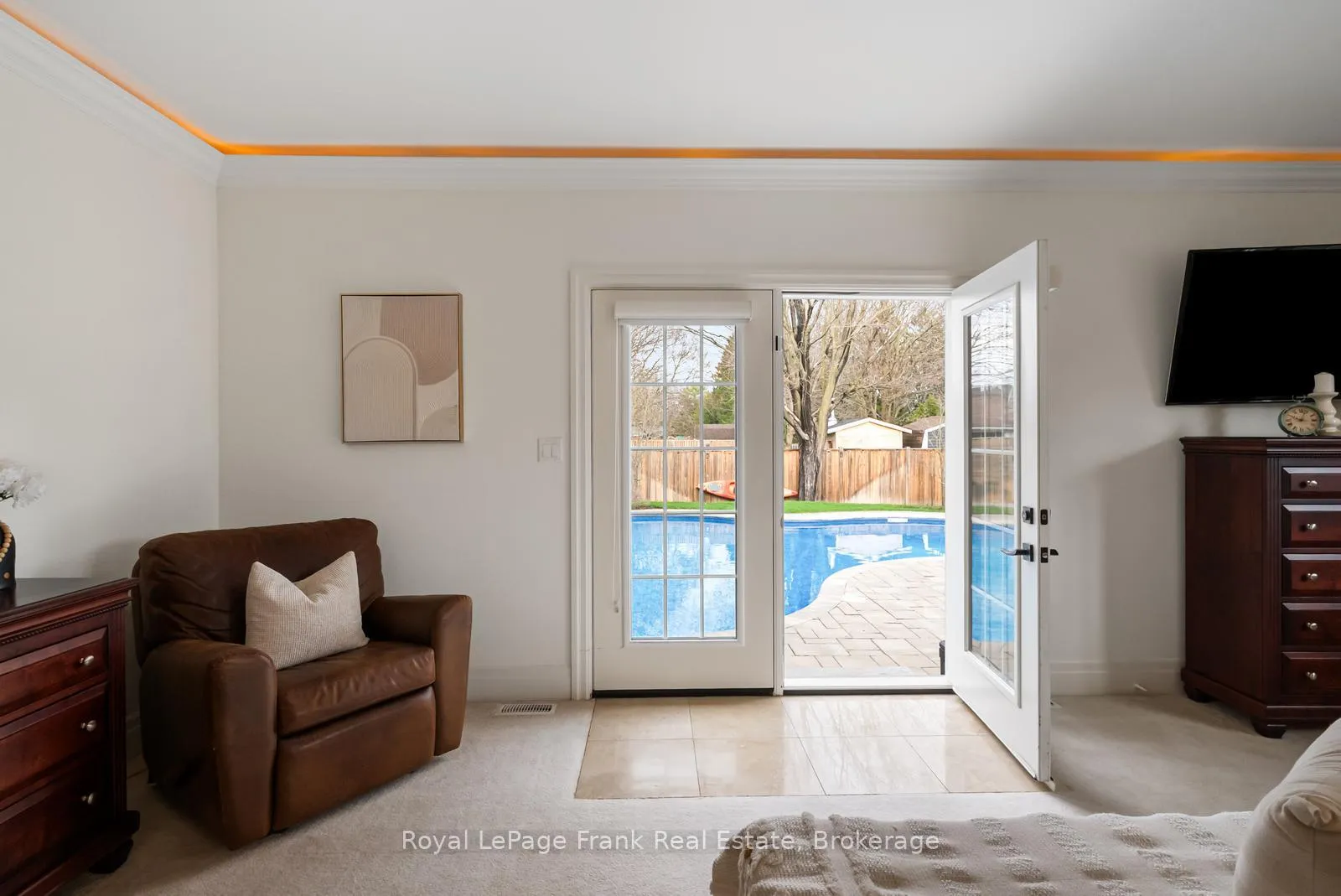 Photo 24 of 325 Maine Street, Oshawa, Kedron — HOMEH