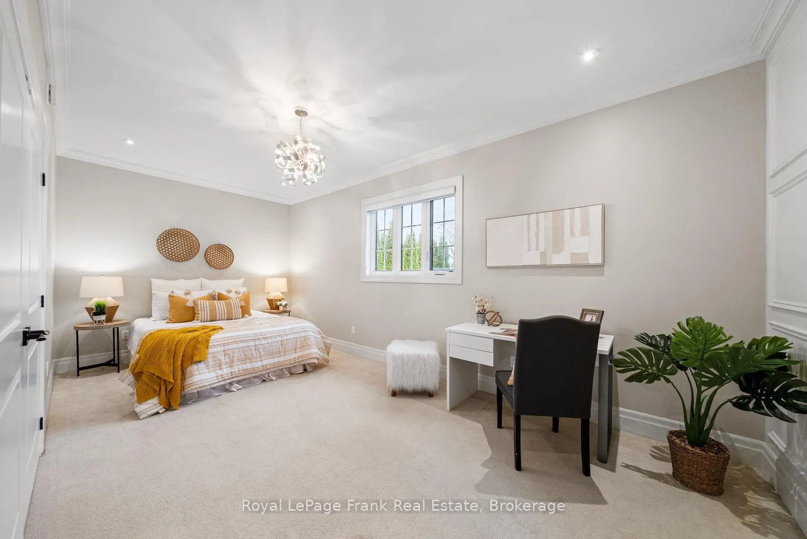 Photo 31 of 325 Maine Street, Oshawa, Kedron — HOMEH