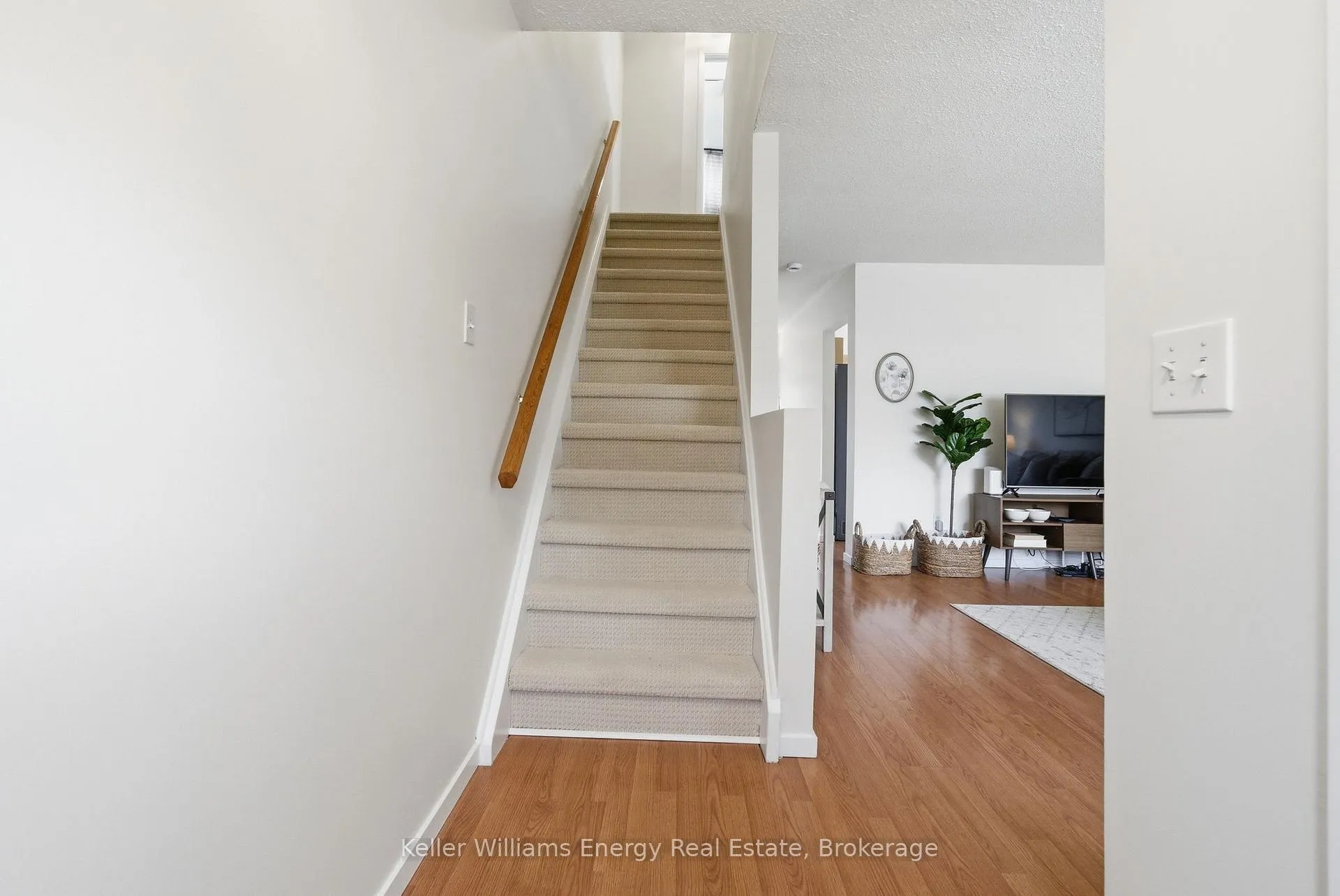 Photo 17 of 441 Maplewood Drive, Oshawa, O'Neill — HOMEH