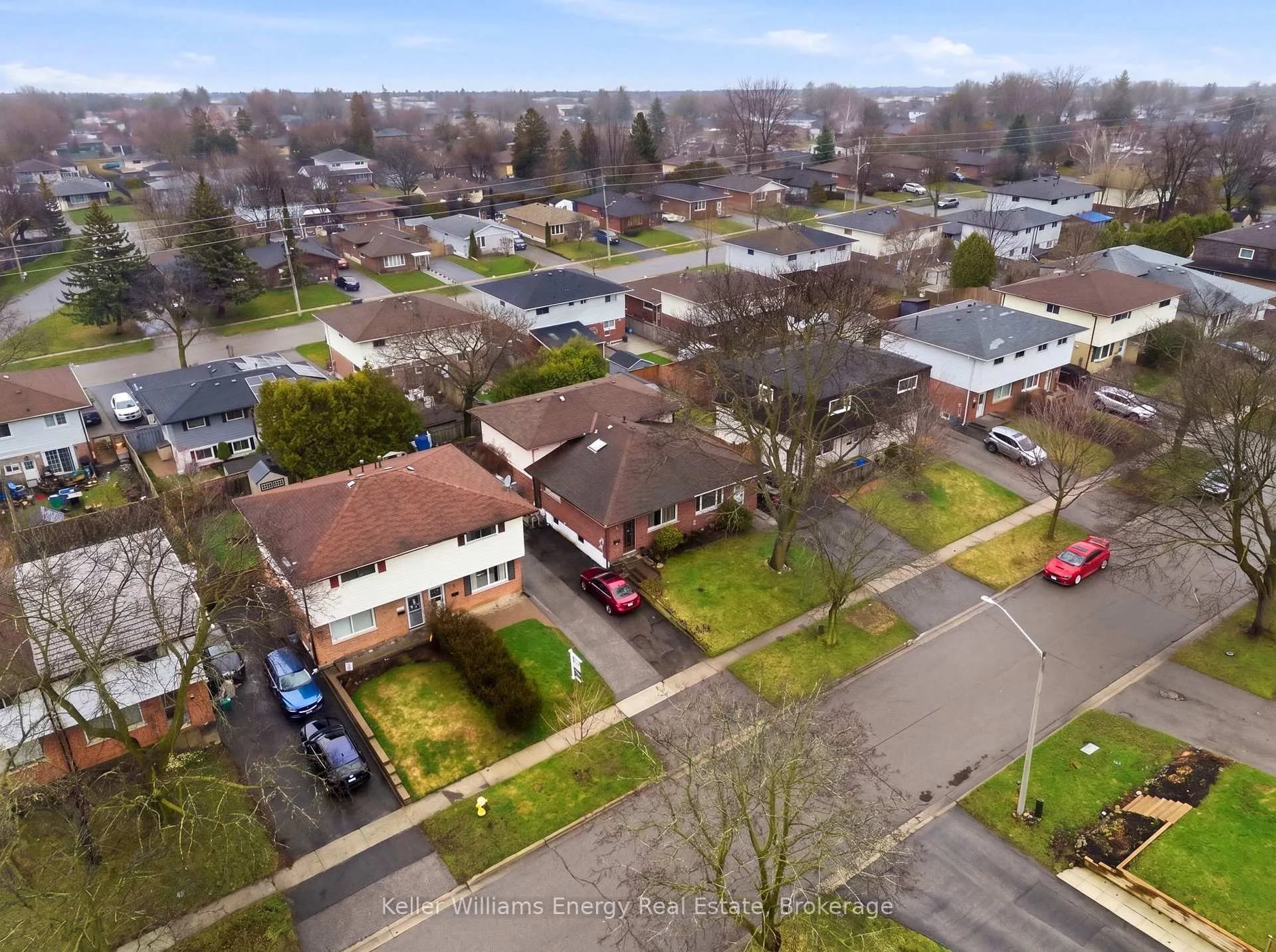 Photo 33 of 441 Maplewood Drive, Oshawa, O'Neill — HOMEH