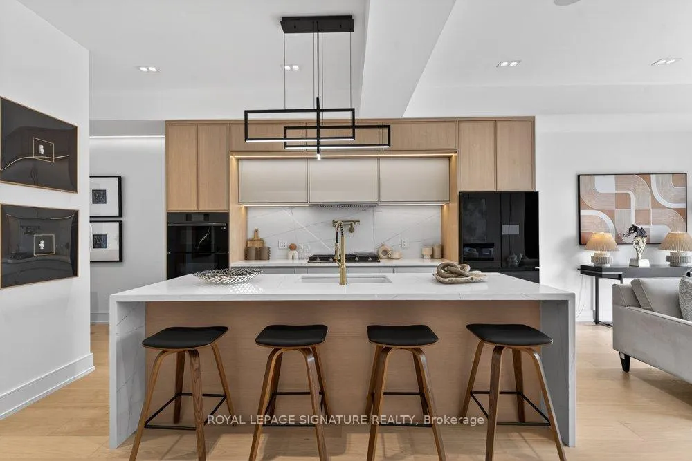 Photo 15 of 53 Lesmount Avenue, Toronto, East York — HOMEH