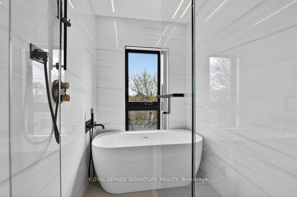 Photo 30 of 53 Lesmount Avenue, Toronto, East York — HOMEH
