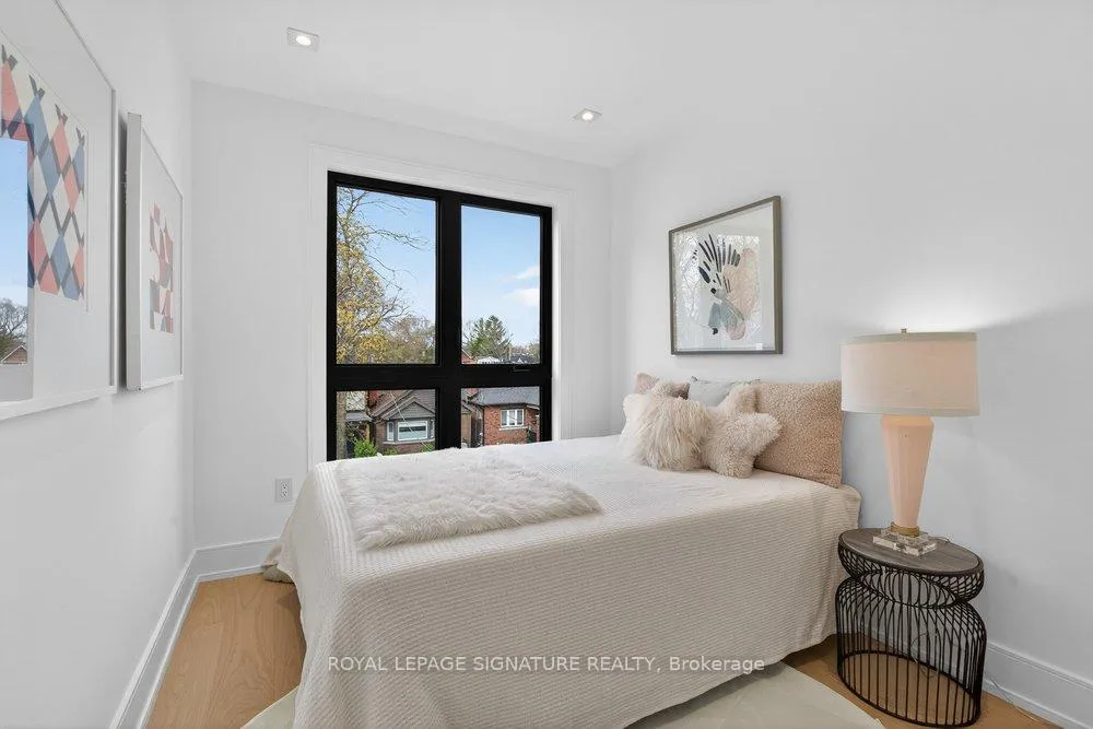 Photo 36 of 53 Lesmount Avenue, Toronto, East York — HOMEH