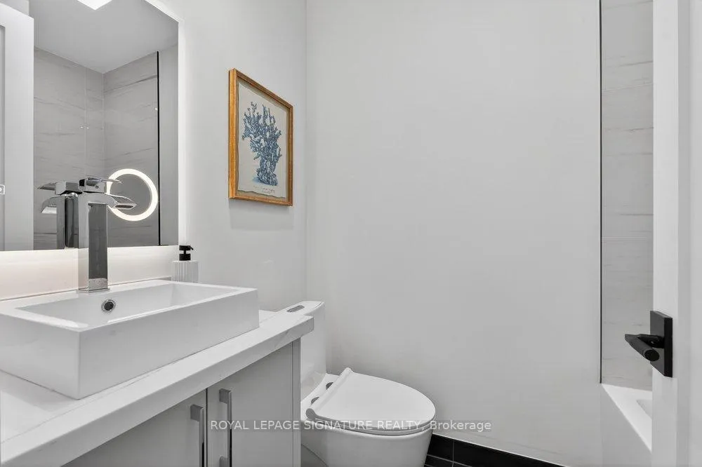 Photo 37 of 53 Lesmount Avenue, Toronto, East York — HOMEH