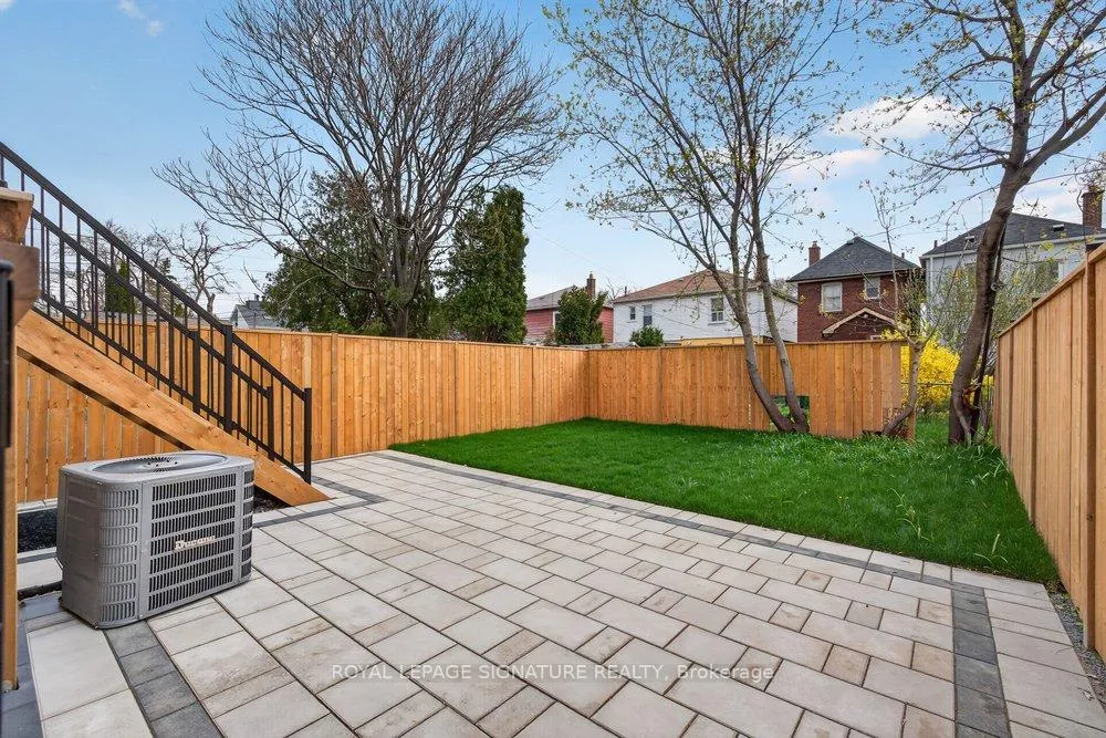 Photo 49 of 53 Lesmount Avenue, Toronto, East York — HOMEH