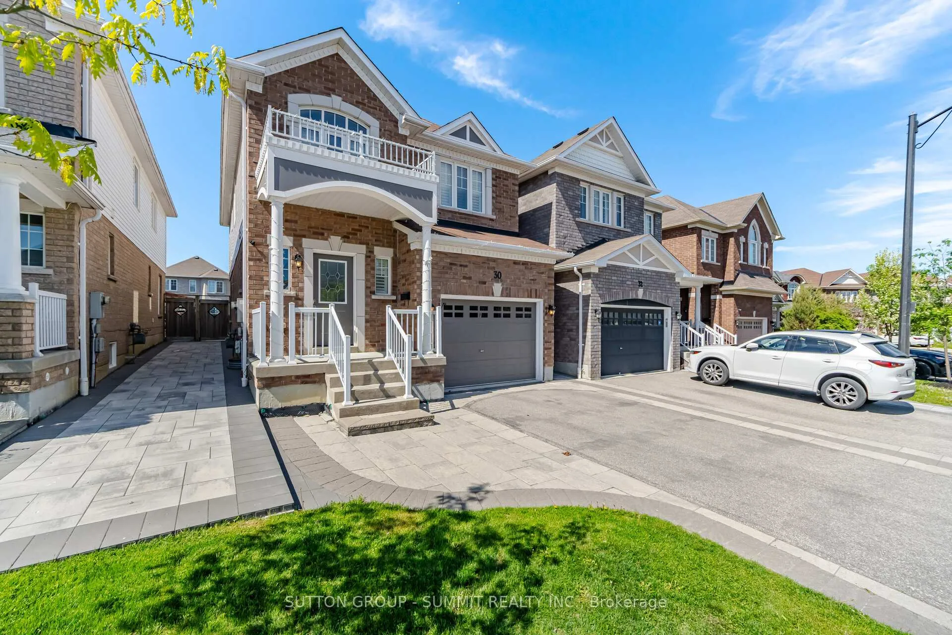 Photo 3 of 30 Mccourt Drive, Ajax, South East — HOMEH