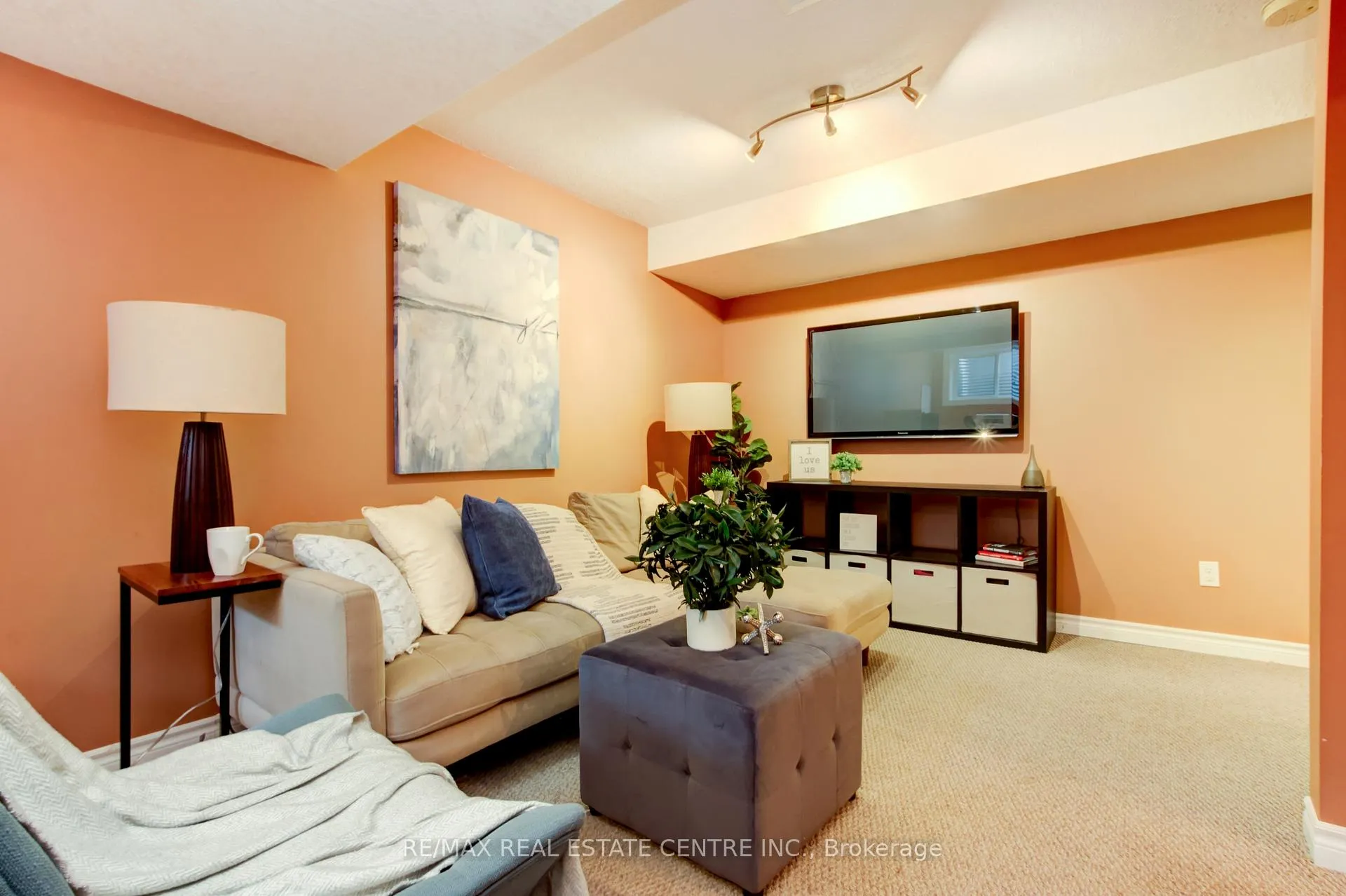 Photo 32 of Unit 50, 31 Schroder Crescent, Guelph, Grange Road — HOMEH
