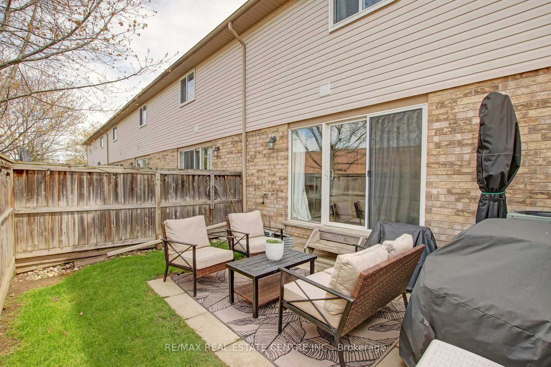 Photo 46 of Unit 50, 31 Schroder Crescent, Guelph, Grange Road — HOMEH
