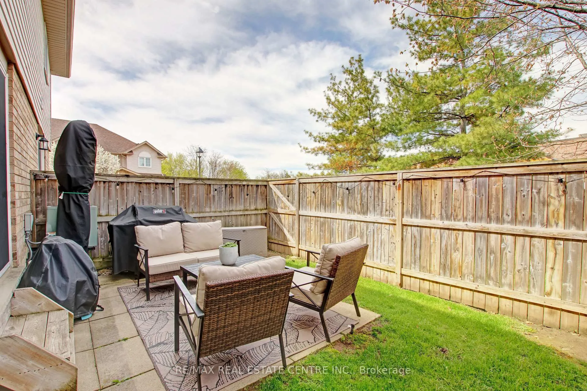 Photo 48 of Unit 50, 31 Schroder Crescent, Guelph, Grange Road — HOMEH
