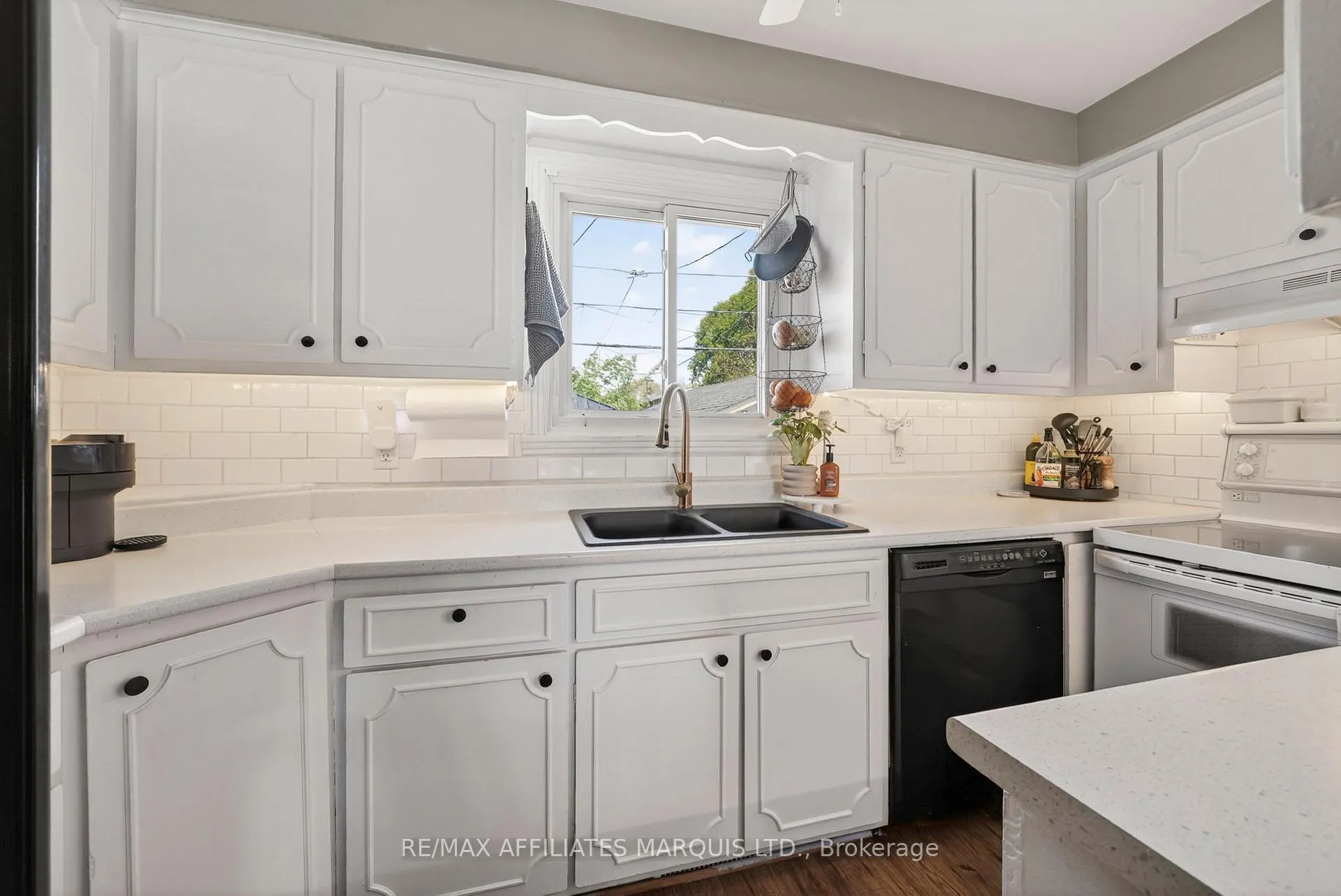 Photo 7 of 1814 Shearer Avenue, Cornwall — HOMEH