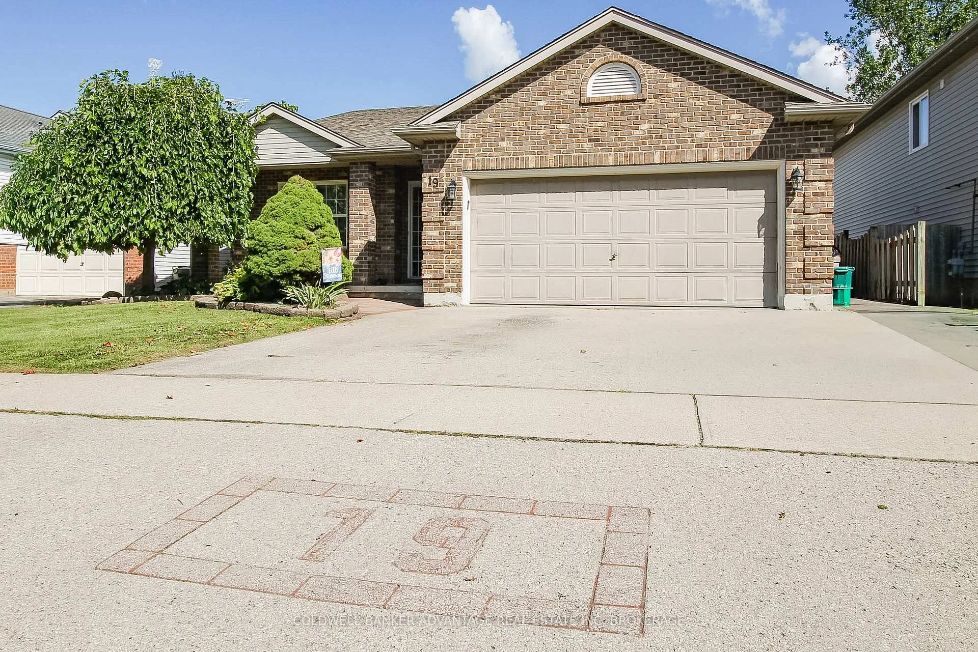 Photo 2 of 19 Windle Village Crescent, Thorold, Allanburg/Thorold South — HOMEH