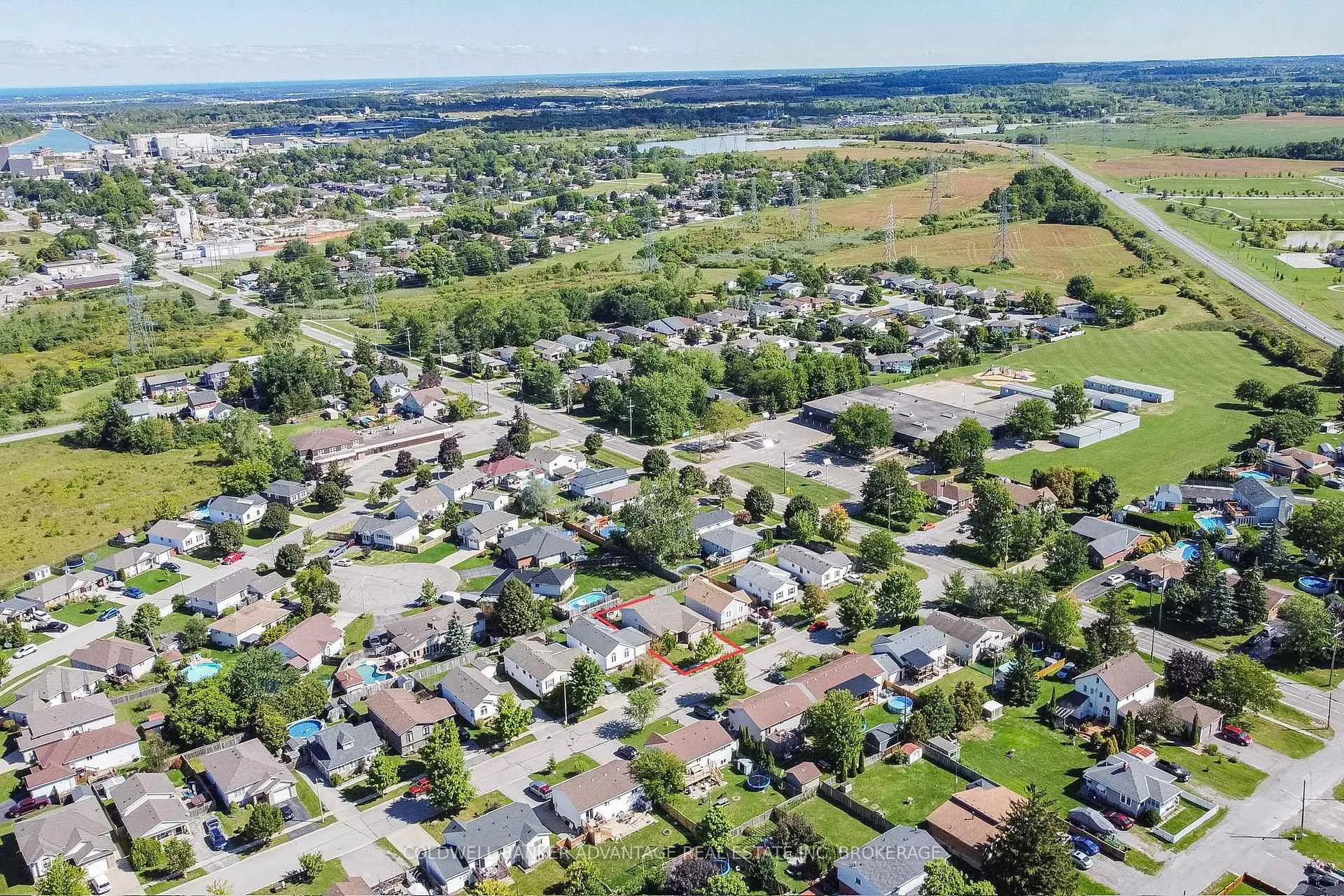 Photo 36 of 19 Windle Village Crescent, Thorold, Allanburg/Thorold South — HOMEH