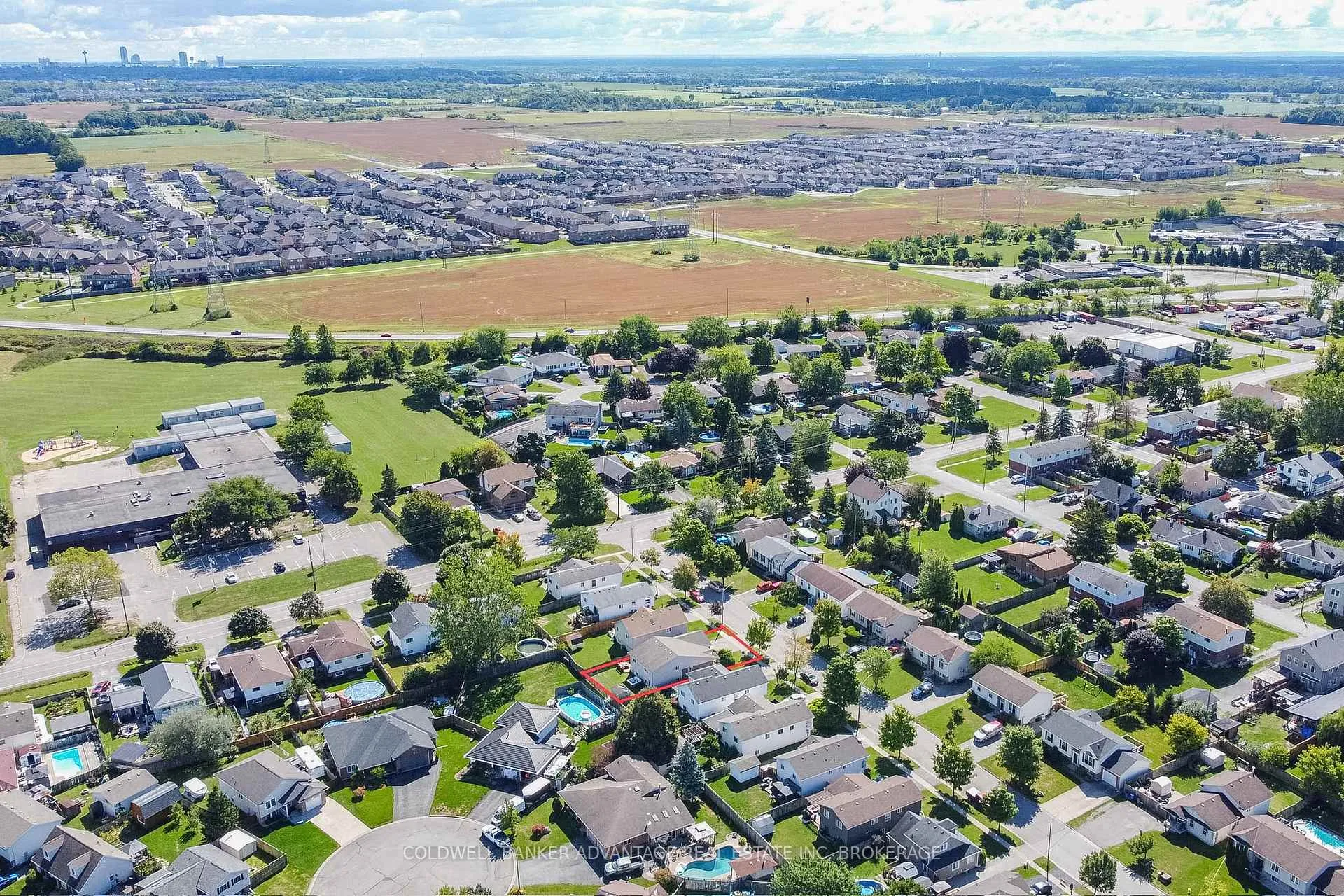 Photo 38 of 19 Windle Village Crescent, Thorold, Allanburg/Thorold South — HOMEH