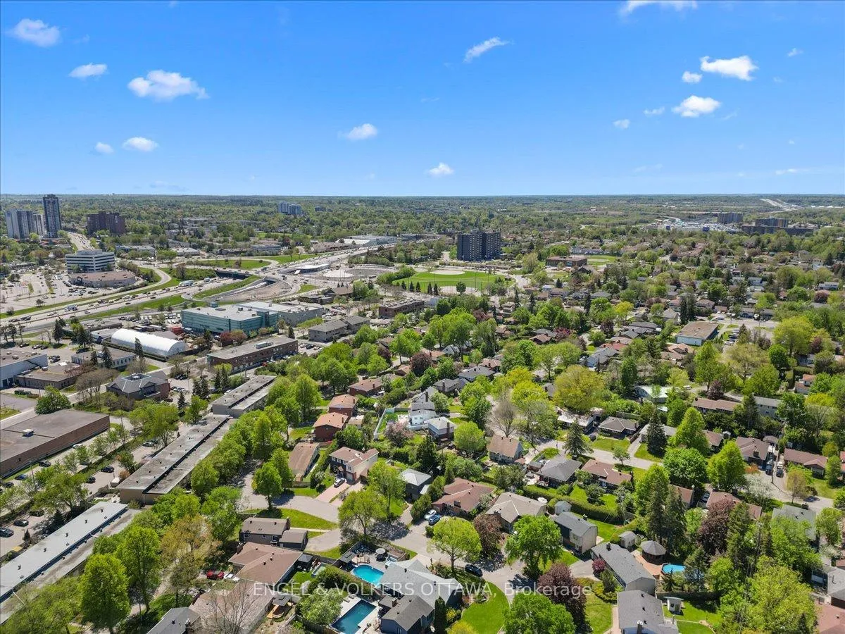 Photo 42 of 1005 Gold Crescent, Ottawa, Queensway Terrace North — HOMEH