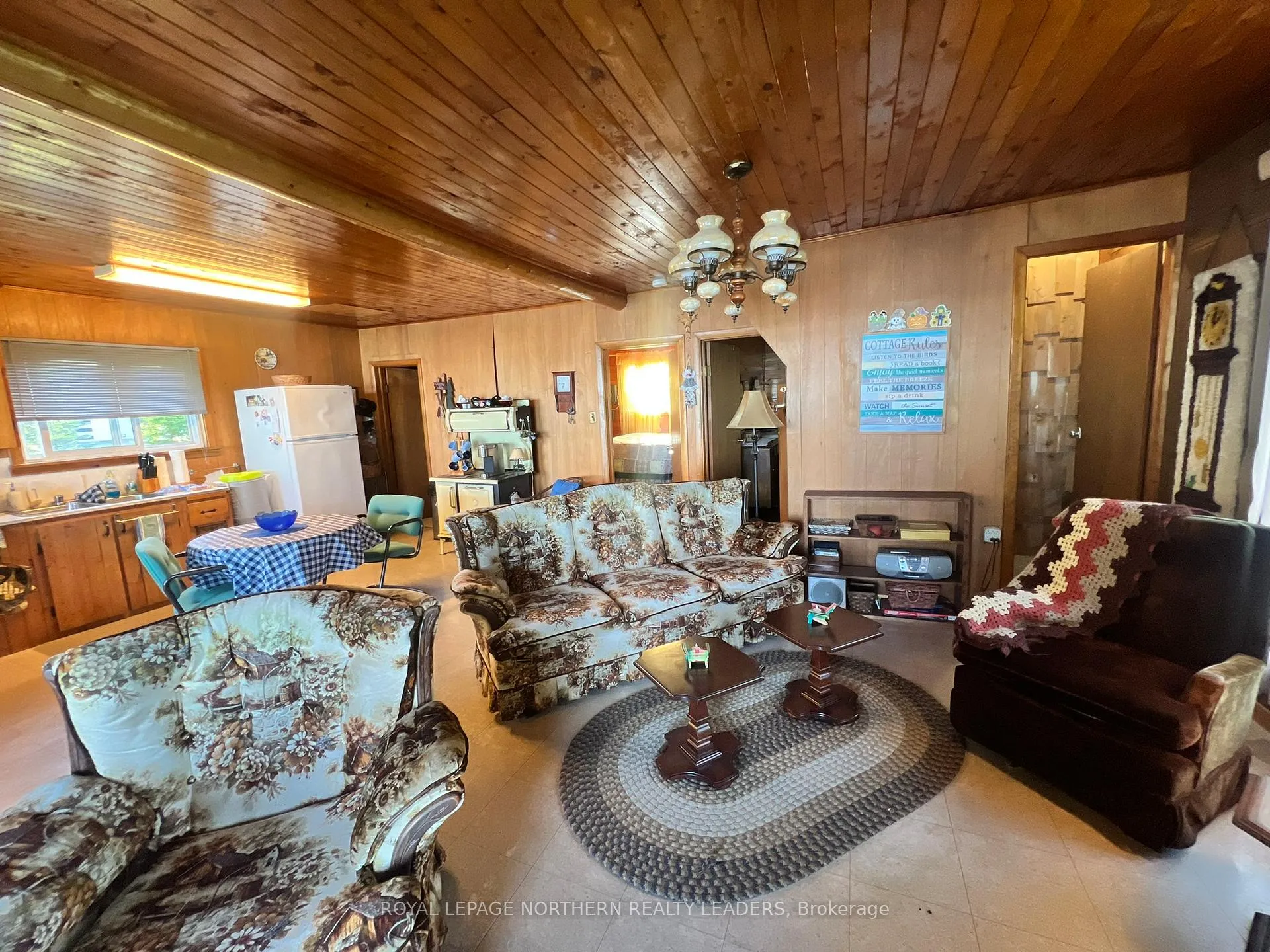 Photo 13 of 633 Leclair Avenue, Timmins, MTJ - Kamiskotia — HOMEH