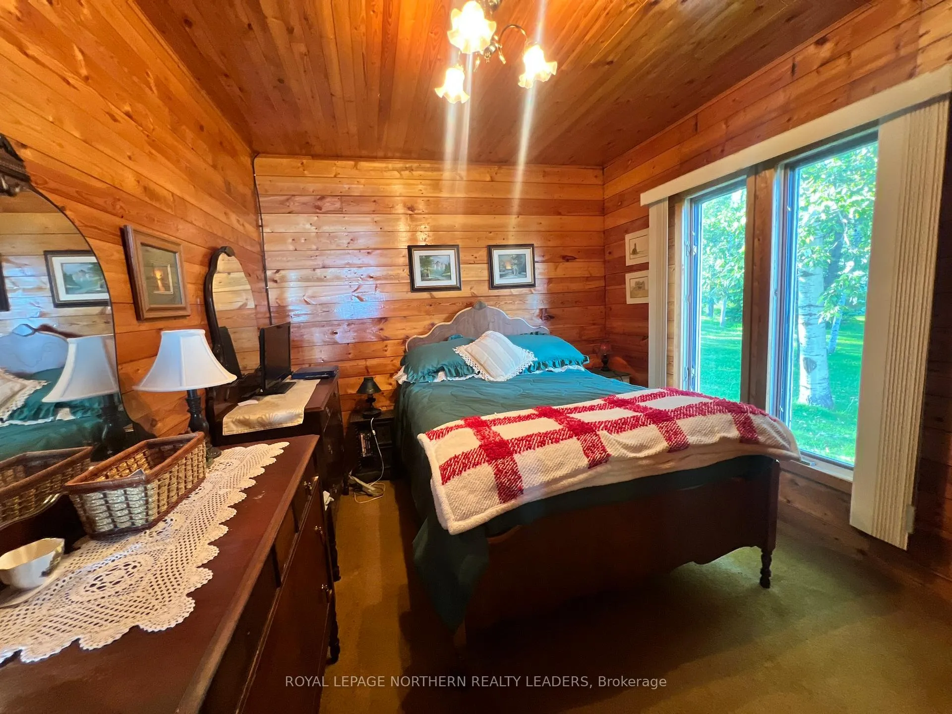 Photo 16 of 633 Leclair Avenue, Timmins, MTJ - Kamiskotia — HOMEH
