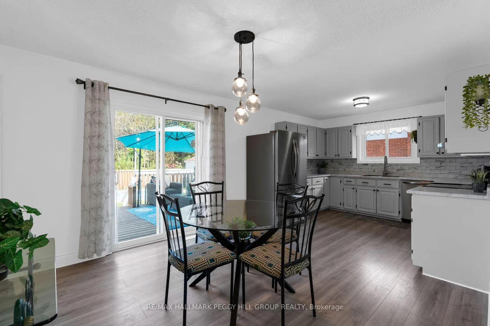 Photo 4 of 32 Kerr Drive, Penetanguishene — HOMEH