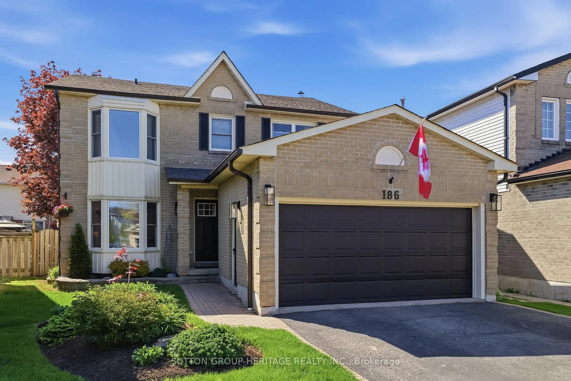 Photo 3 of 186 Reed Drive, Ajax, Central — HOMEH