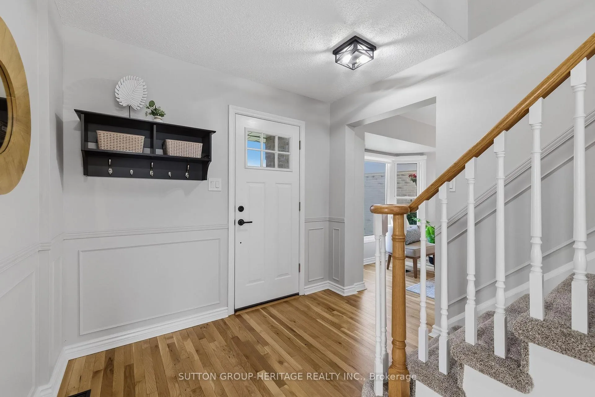 Photo 6 of 186 Reed Drive, Ajax, Central — HOMEH