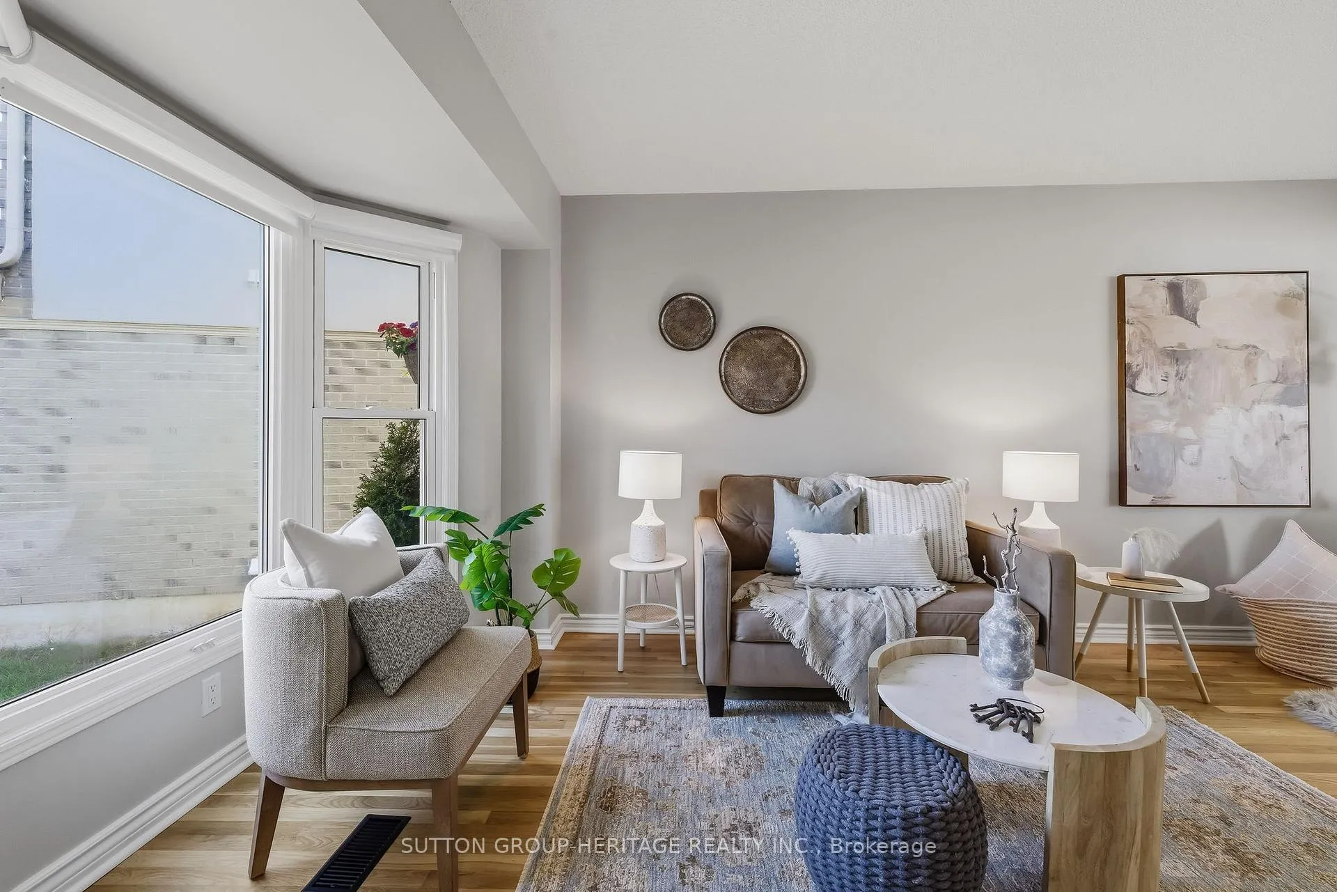 Photo 7 of 186 Reed Drive, Ajax, Central — HOMEH